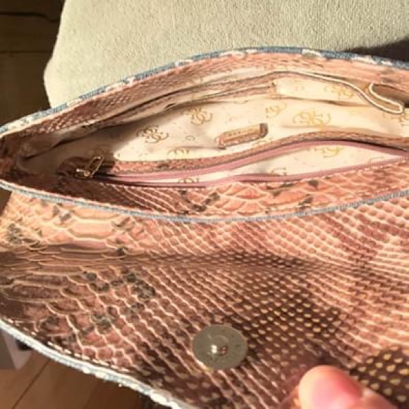 Handbag - Picture 3 of 3